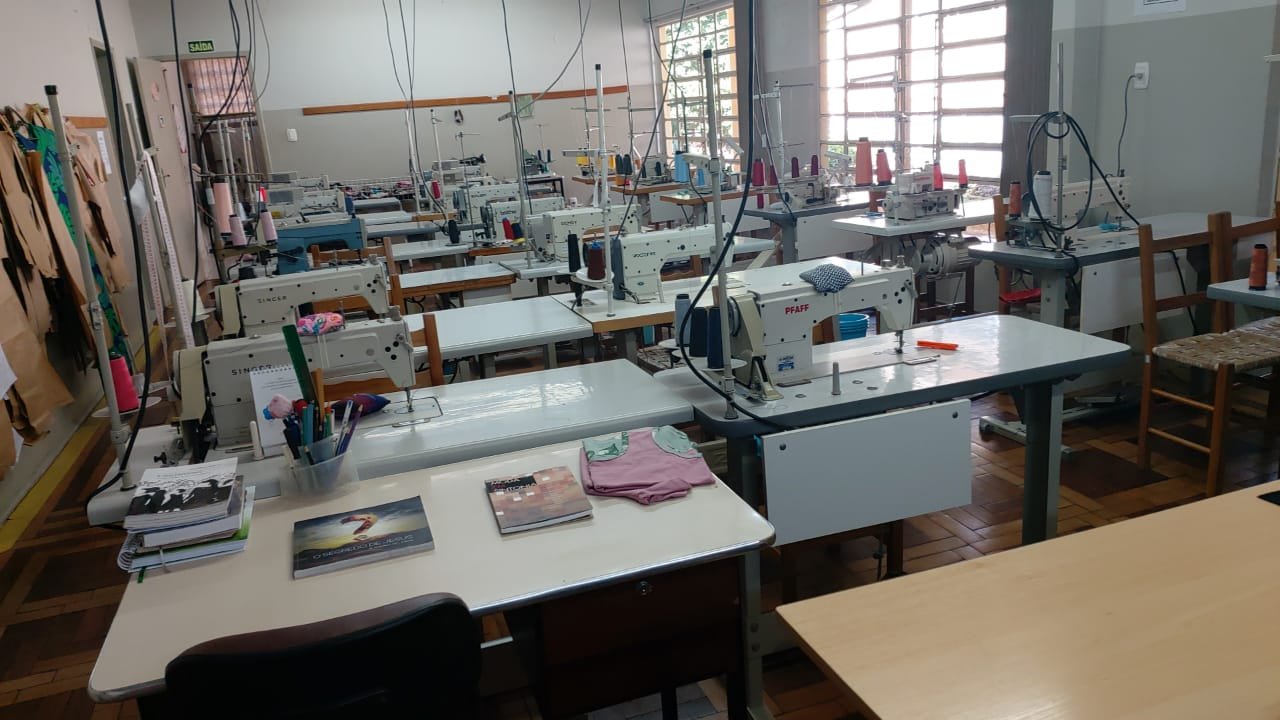 1. FOTO CENTRO PROFISSIONAL